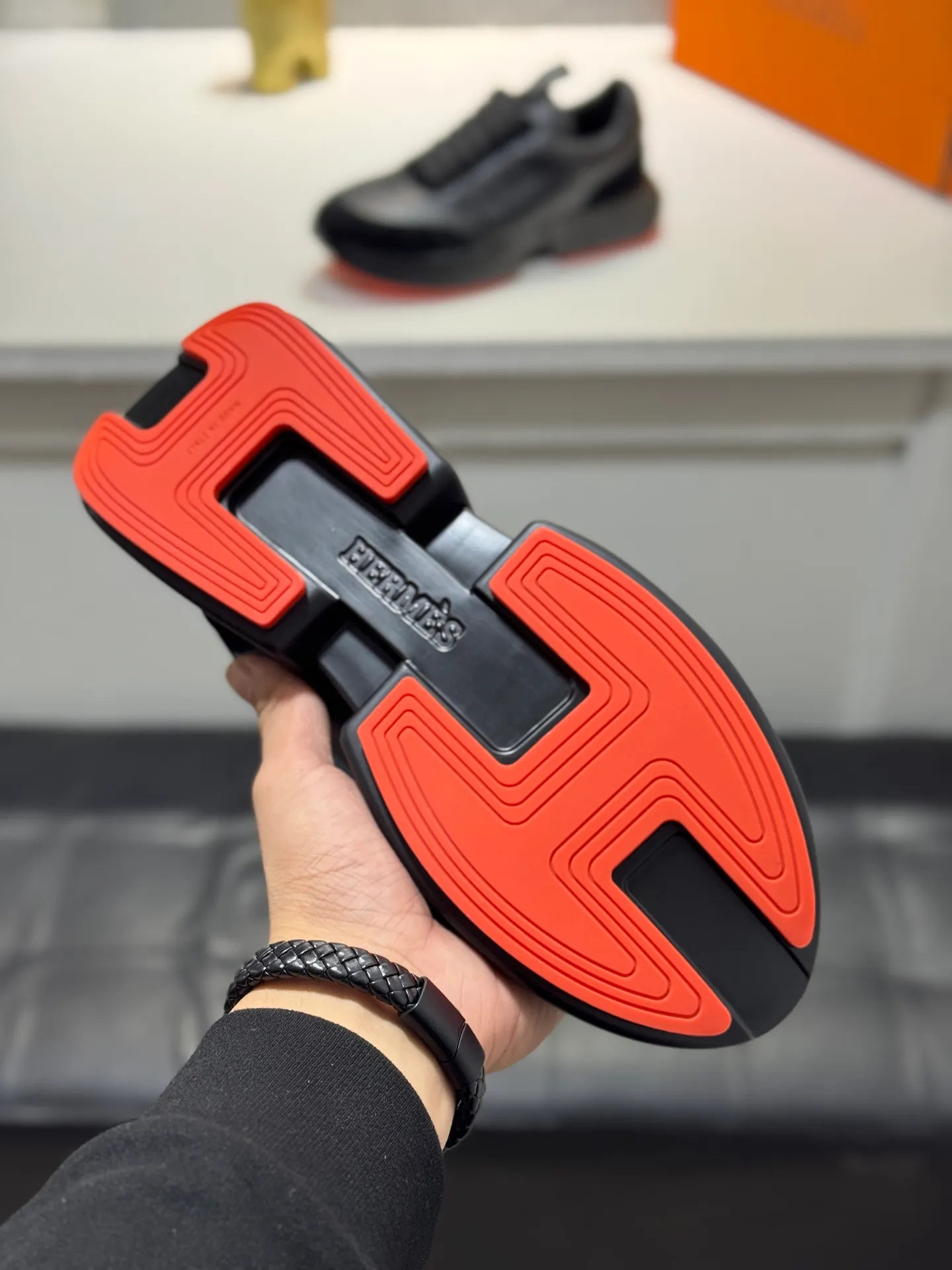Men's shoes 💰480【New style】🪷🪷Top quality goods🇮🇹🇮🇹New style "Hermès" Hermès top purchasing agent🔍🔍New products from men's counter The upper is made of cowhide leather ~ Sole: The original factory's exclusive movable molded foam outsole, light ~ super comfortable, original factory follow-up goods, 🔍🔍 high quality, can be entered and exited the counter at will, multiple colors are available, welcome to compare Size: 38-44 (45. Customized